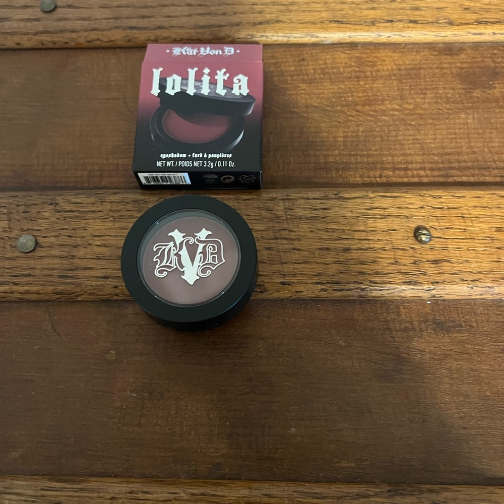 Kat Von D Lolita Eyeshadow NIB - Picture 5 of 9